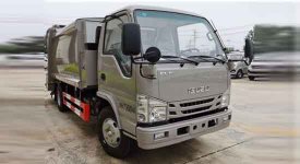 五十鈴4-6方壓縮式垃圾車(chē)
