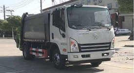 大運(yùn)5-8方壓縮式垃圾車(chē)
