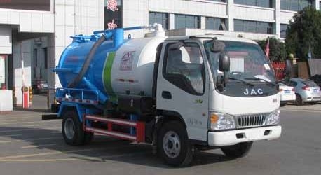 江淮駿鈴吸污車(chē)☆前白后藍(lán)