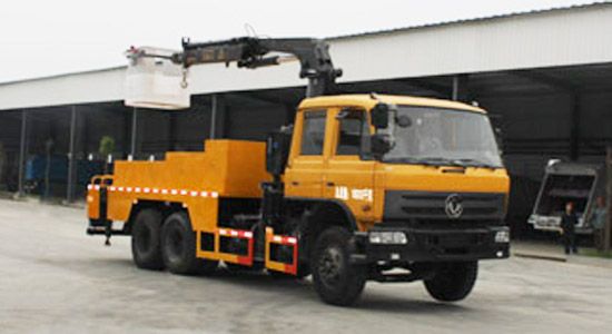 東風(fēng)后雙橋高空作業(yè)車