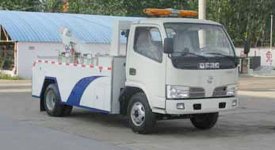 東風(fēng)小多利卡多功能清障車