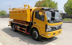 東風(fēng)福瑞卡12方清洗吸污車(chē)☆邊掛